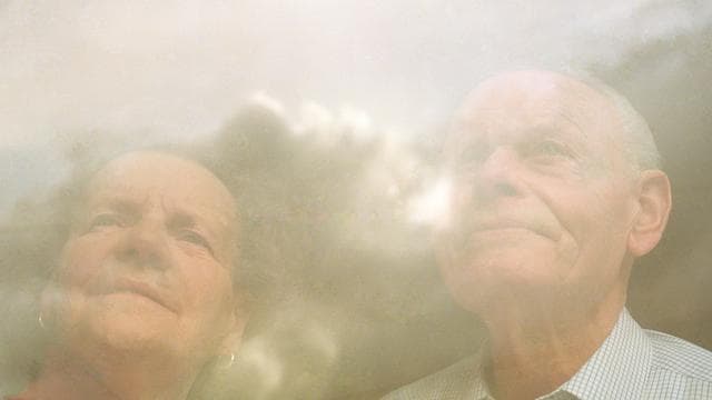 Beziehung in der Rente: Wer kümmert sich bei Ihnen im Rentenalter um den Haushalt?