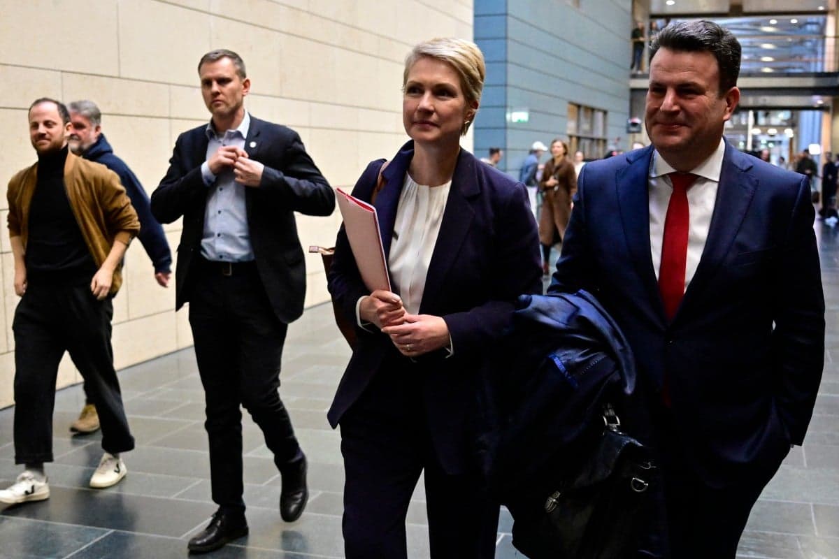 German election winner Merz starts government talks
