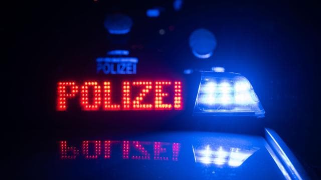 Verdacht auf Gefährdung: Sperrung auf Autobahn - wegen vergessener Kabel