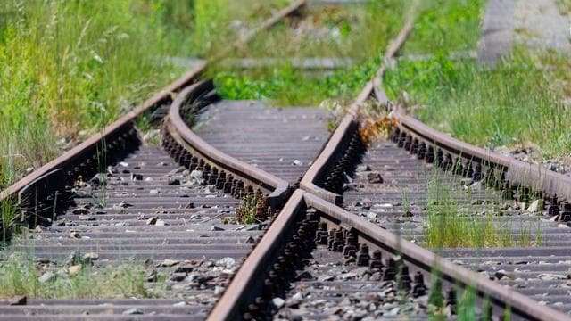 Trassenpreise der Bahn: Höhere Schienenmaut nährt Sorge vor steigenden Preisen im Nahverkehr
