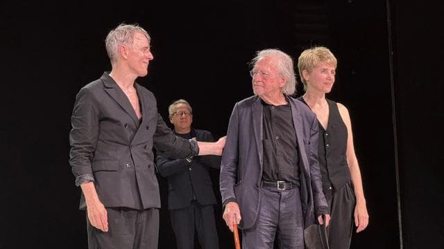 Theater: Neues Handke-Stück in Salzburg als gedankenvolles Streifen