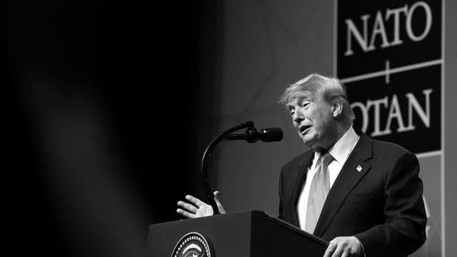Trump beim Nato-Gipfel: Trumps flüchtige Nato-Liebe