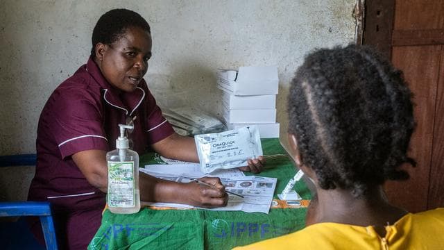 Vereinte Nationen: UN warnen vor Aufflammen von HIV-Epidemie wegen gekürzter Gelder