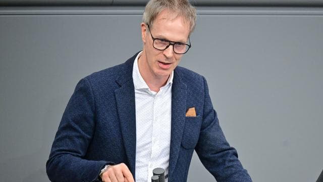 Nach Anschlag auf CSD: SPD-Innenexperte: Warum war Anschlagsverdächtiger frei?