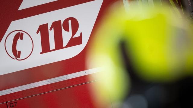 Feuer: Acht Menschen durch Akkubrand in Firma verletzt