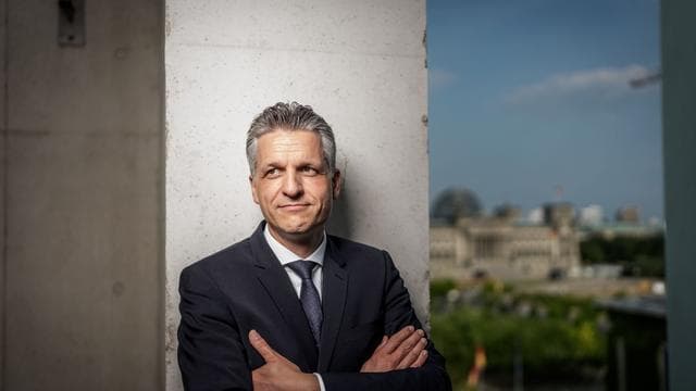 Personalumbau in der Union: Thorsten Frei: Auf Umwegen an die Fraktionsspitze