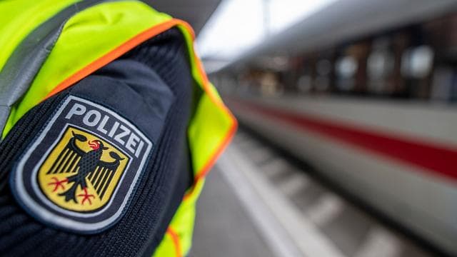 Am Freiburger Hauptbahnhof: Bundespolizei nimmt mutmaßliche Diebesbande fest