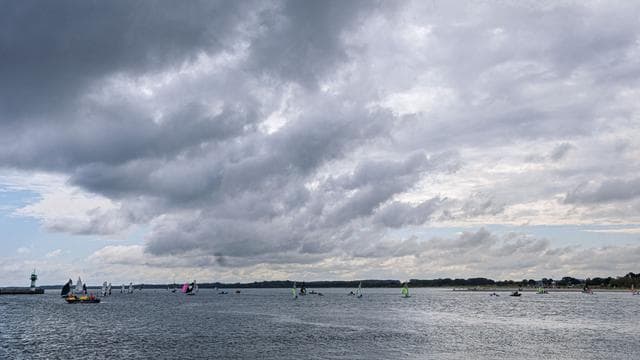 Wetter: Gewitter und Sturmböen begleiten sommerliche Hitze