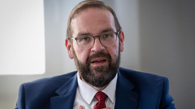Lehrermangel in Brandenburg: Minister hofft auf Lehrkräfte aus anderen Bundesländern