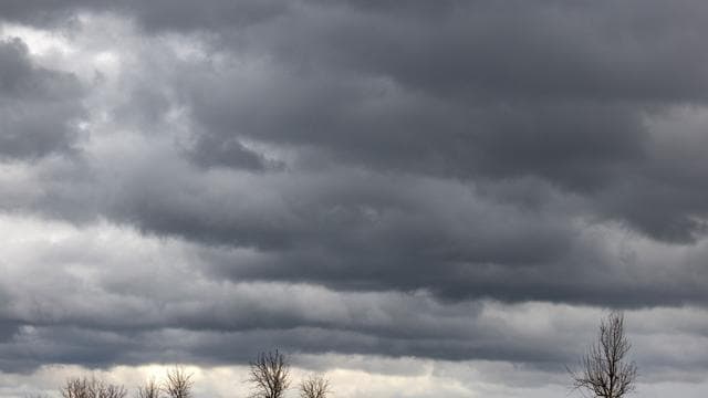 Wettervorhersage: Wolken, Regen und nur wenig Sonne