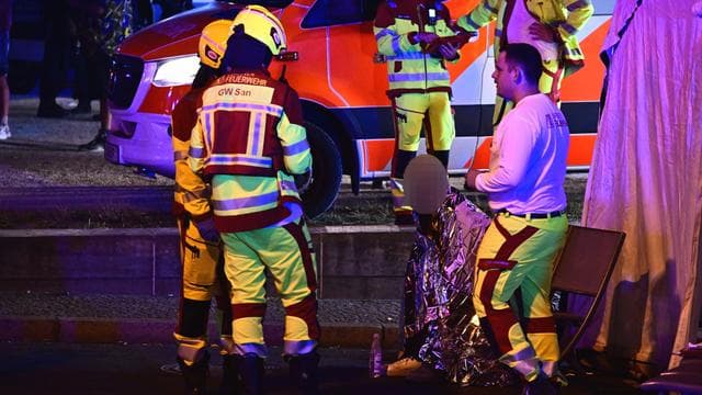Rettungseinsatz: Polizei: Eine Frau bei Angriff in Berlin getötet