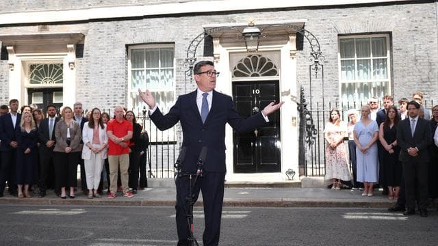 Regierungswechsel in London: Der Neue in 10 Downing Street will die Kontrolle zurück