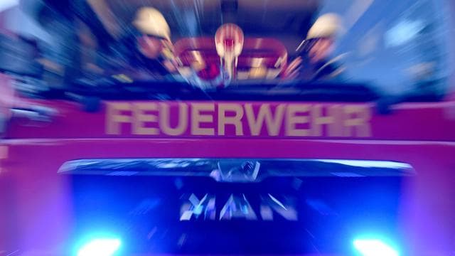 Schreckmoment: Feuerwehr befreit Gäste aus Seilbahn in Saarbrücken