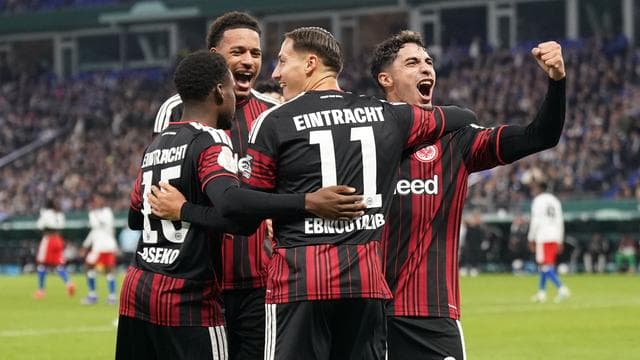 Einzug ins Achtelfinale: Frankfurt im Pokal souverän weiter: 3:1 bei HSV-Notelf